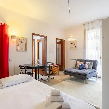 Rucellai With Shared Pool By Halldis Milan