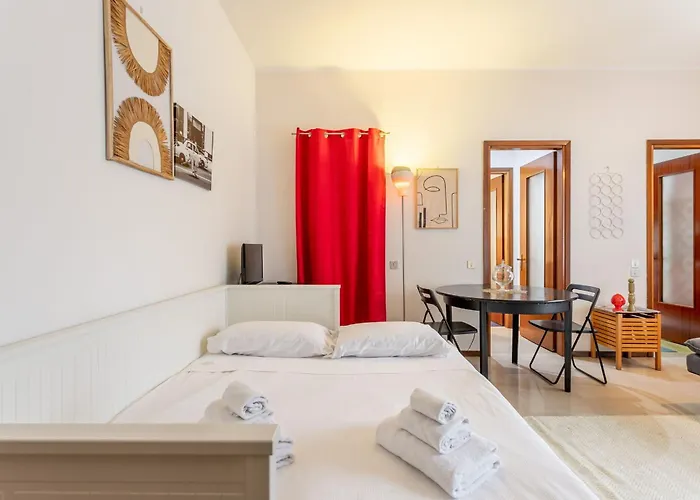 Appartamento Rucellai With Shared Pool By Halldis