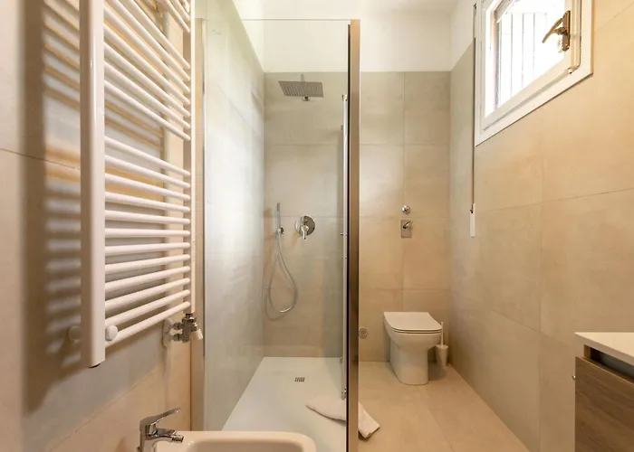 Rucellai With Shared Pool By Halldis Milan