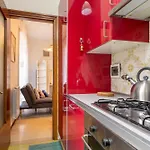Rucellai With Shared Pool By Halldis Апартаменты *