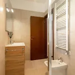 Rucellai With Shared Pool By Halldis Апартаменты Милан